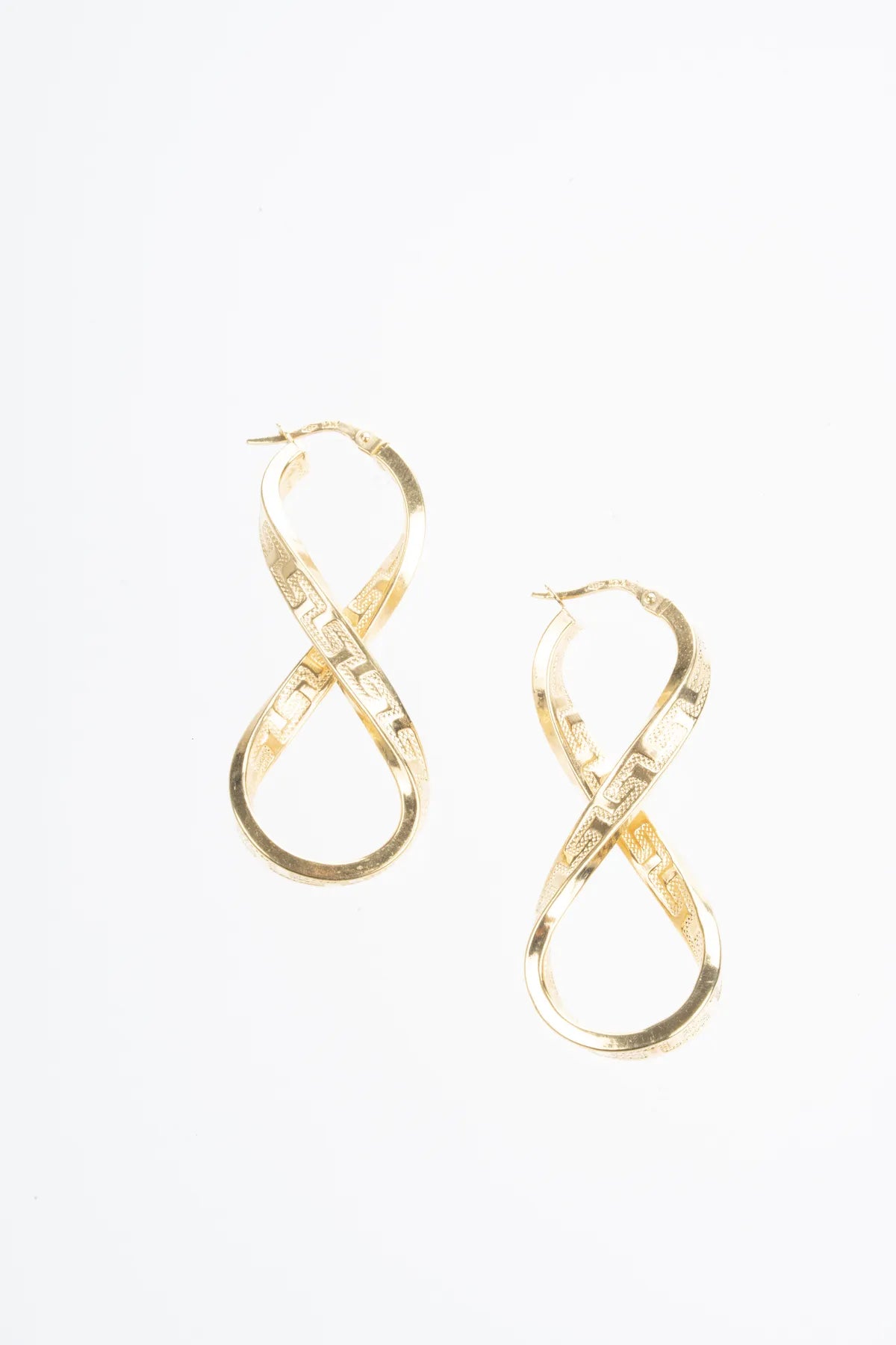 Infinitia